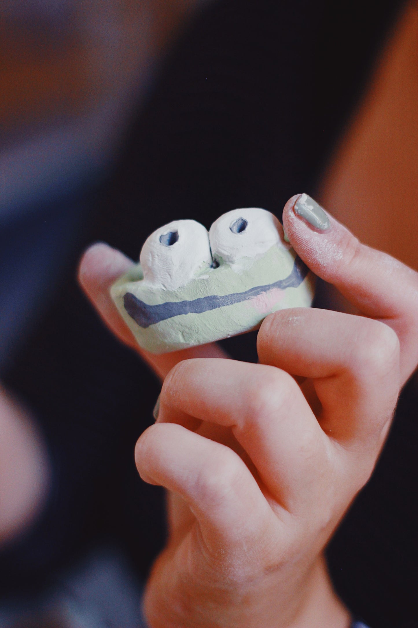 Freies Kinder Töpfern